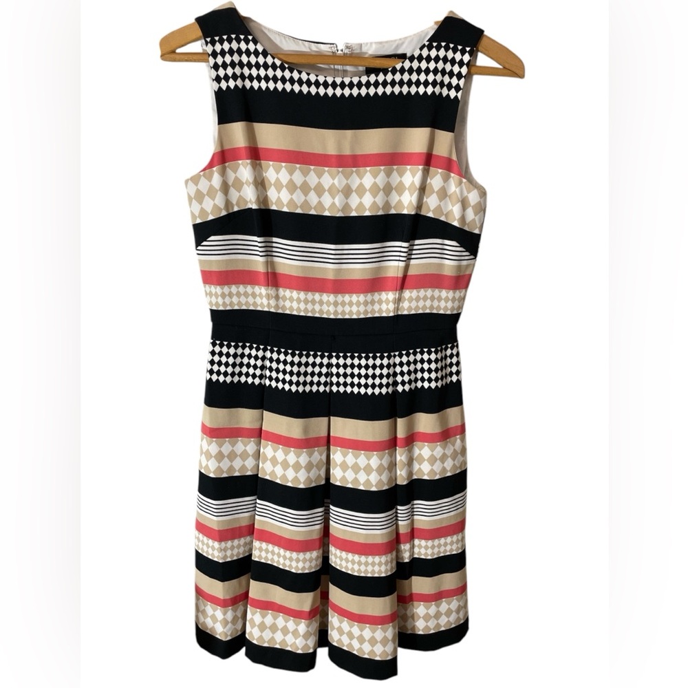 B6- Tahari - Arthur S. Levine - Women’s 2 Petite - Dress